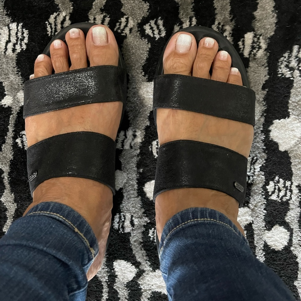 Crocs Women’s Capri Dual Strap Slide Sandals